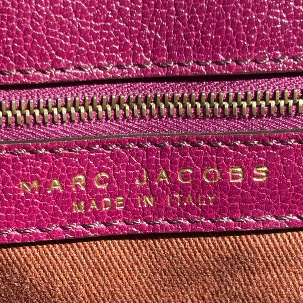 Marc Jacobs Quilted Magenta Shoulder Bag - Picture 4 of 13
